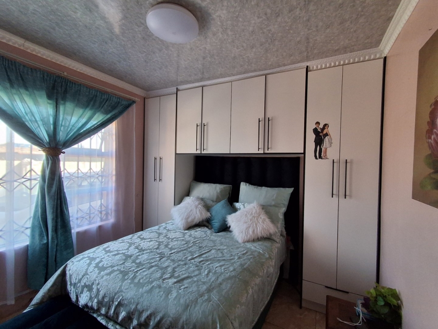 3 Bedroom Property for Sale in Ikageng North West